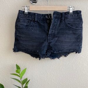 🌈10 Items for $40- 
Free People Cropped Shorts